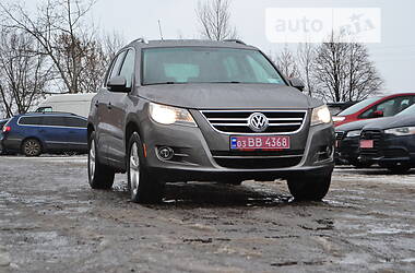 Внедорожник / Кроссовер Volkswagen Tiguan 2010 в Луцке