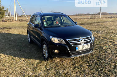 Внедорожник / Кроссовер Volkswagen Tiguan 2008 в Николаеве