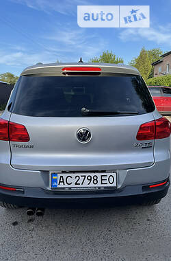 Позашляховик / Кросовер Volkswagen Tiguan 2012 в Луцьку