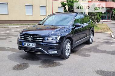 Позашляховик / Кросовер Volkswagen Tiguan 2018 в Запоріжжі