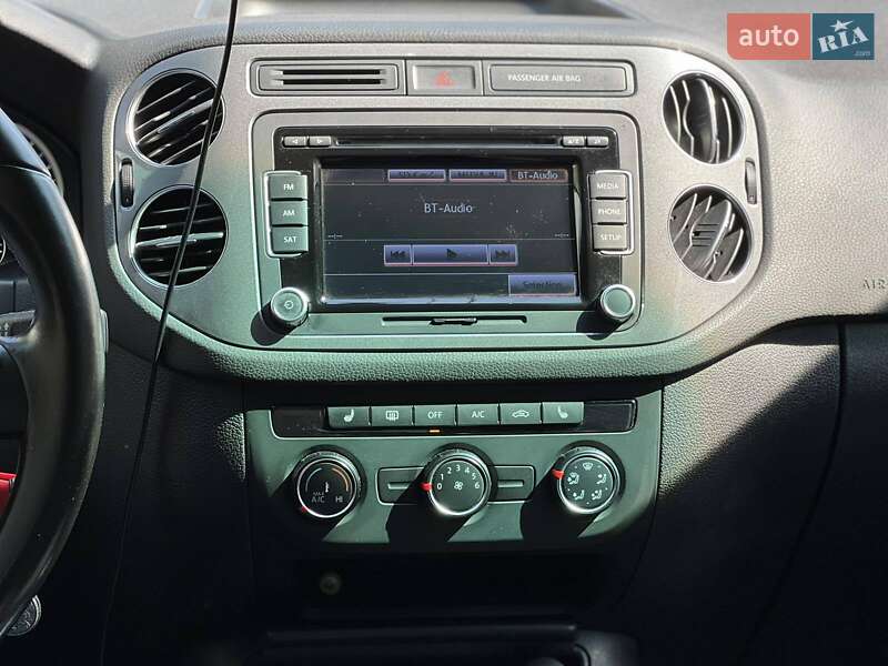 Внедорожник / Кроссовер Volkswagen Tiguan 2013 в Черкассах