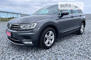 Внедорожник / Кроссовер Volkswagen Tiguan 2017 в Бродах