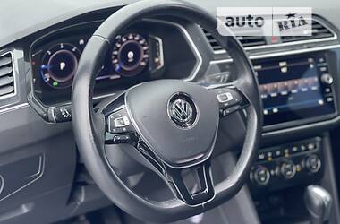 Позашляховик / Кросовер Volkswagen Tiguan 2019 в Рівному