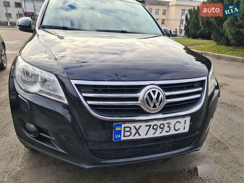 Позашляховик / Кросовер Volkswagen Tiguan 2010 в Шепетівці