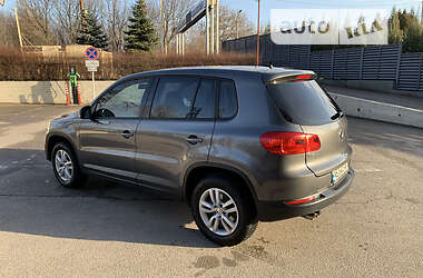 Позашляховик / Кросовер Volkswagen Tiguan 2013 в Дніпрі