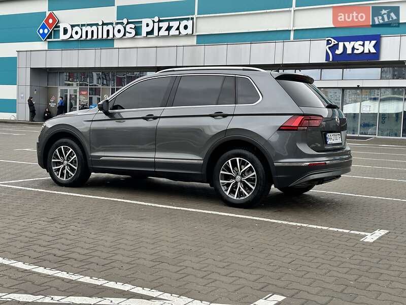 Позашляховик / Кросовер Volkswagen Tiguan 2017 в Києві