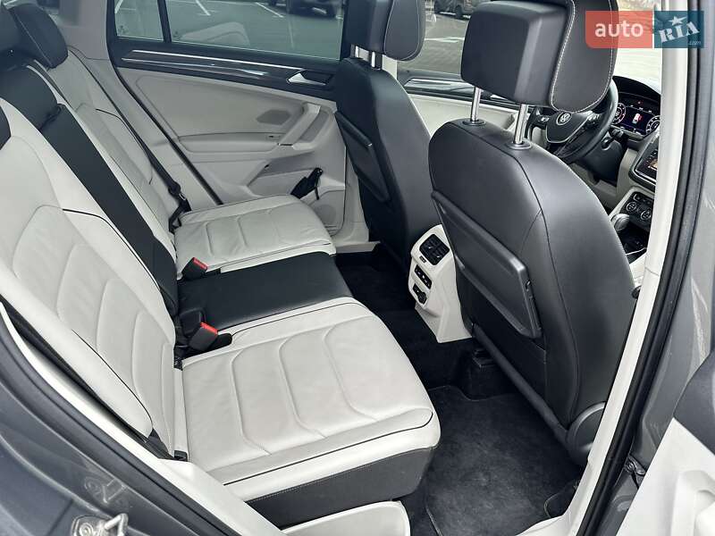 Позашляховик / Кросовер Volkswagen Tiguan 2017 в Києві