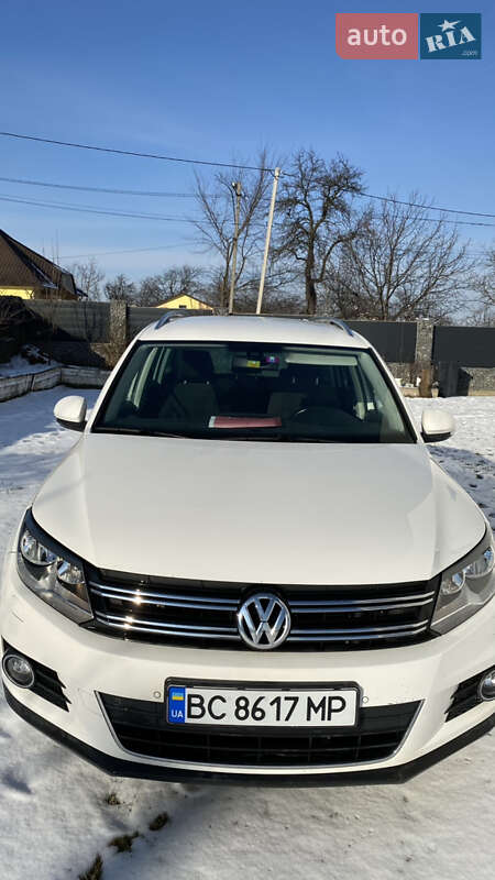 Volkswagen Tiguan 2011