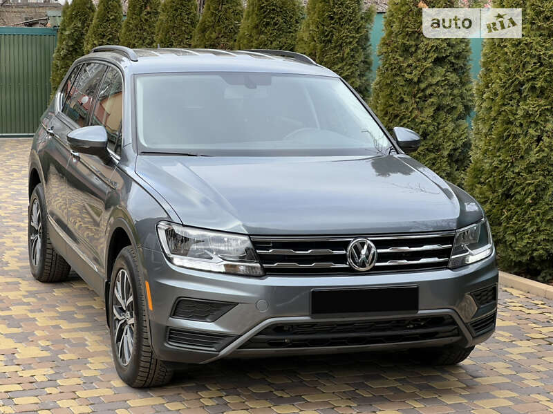 Позашляховик / Кросовер Volkswagen Tiguan 2020 в Києві