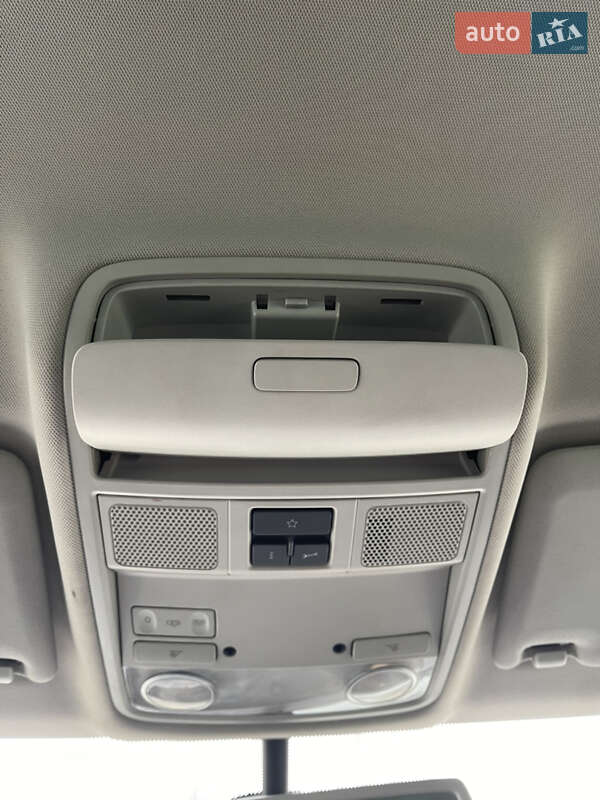 Внедорожник / Кроссовер Volkswagen Tiguan 2013 в Киеве