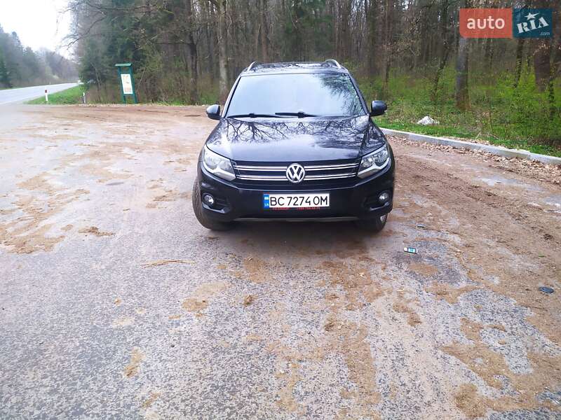 Внедорожник / Кроссовер Volkswagen Tiguan 2011 в Ивано-Франковске