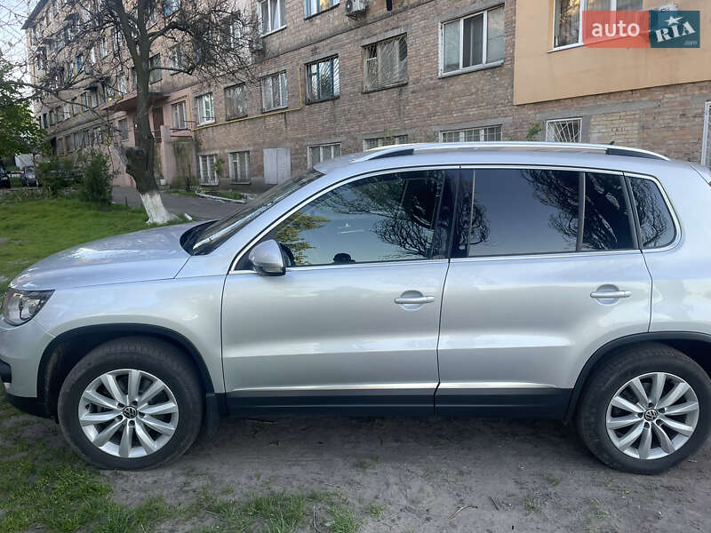 Volkswagen Tiguan 2011