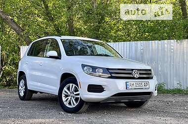 Позашляховик / Кросовер Volkswagen Tiguan 2017 в Бердичеві