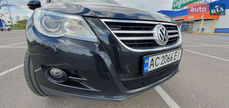 Внедорожник / Кроссовер Volkswagen Tiguan 2009 в Луцке