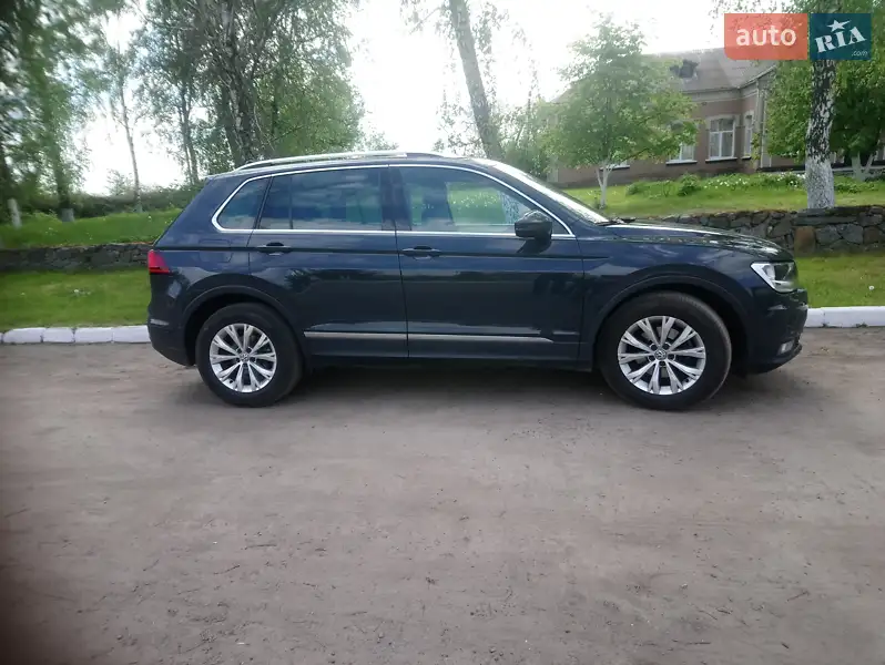 Volkswagen Tiguan 2018 VIN WVGZZZ5NZJW432202 фото оголошення 6 з 59