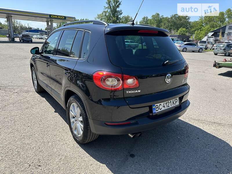 Позашляховик / Кросовер Volkswagen Tiguan 2009 в Самборі