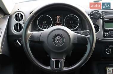 Внедорожник / Кроссовер Volkswagen Tiguan 2011 в 