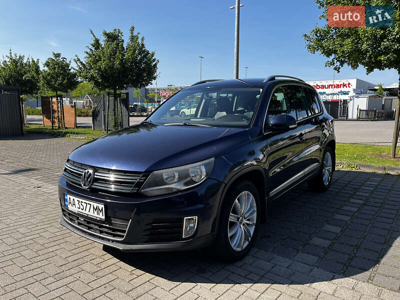 Позашляховик / Кросовер Volkswagen Tiguan 2012 в Києві