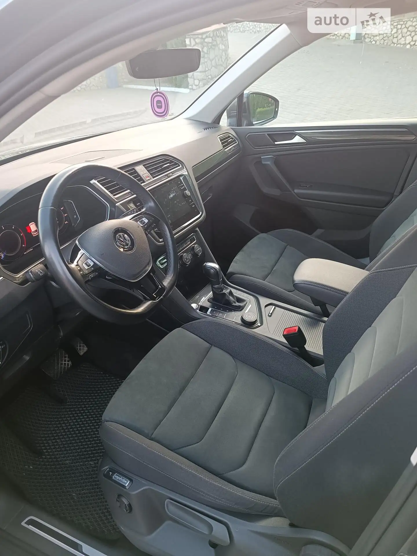 2019 Volkswagen Tiguan - мініатюра 18