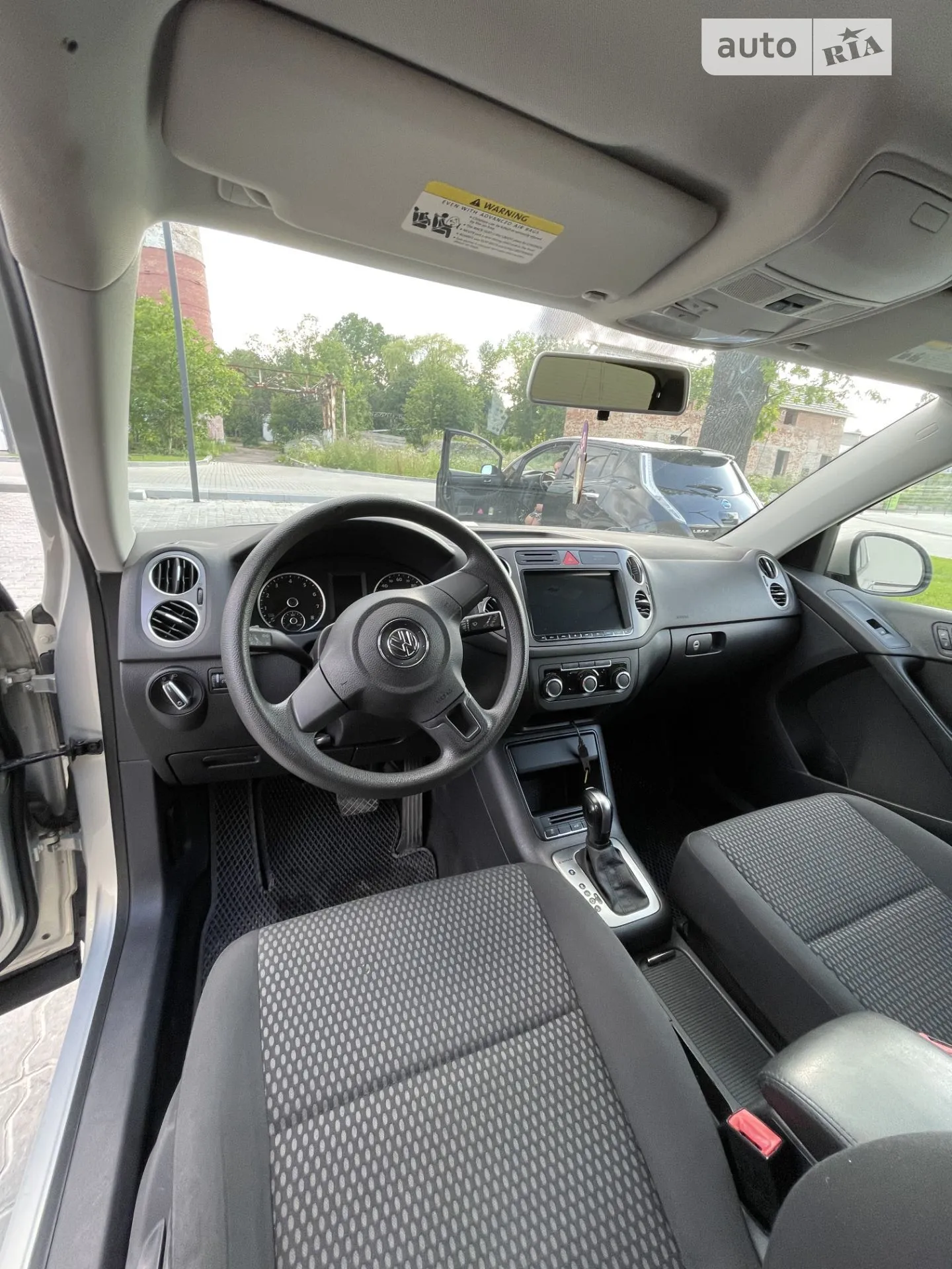 2011 Volkswagen Tiguan - мініатюра 28