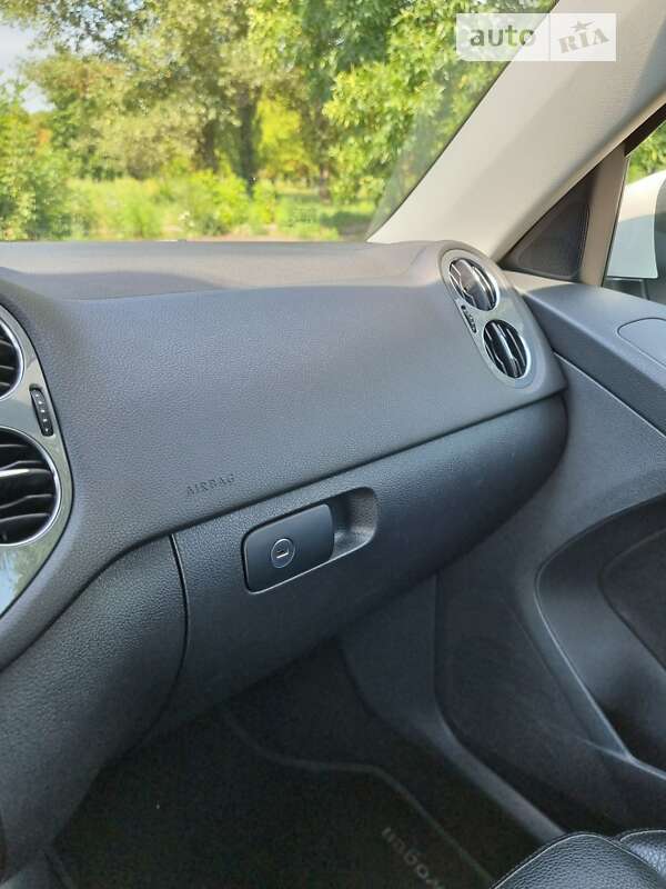 Внедорожник / Кроссовер Volkswagen Tiguan 2013 в Павлограде