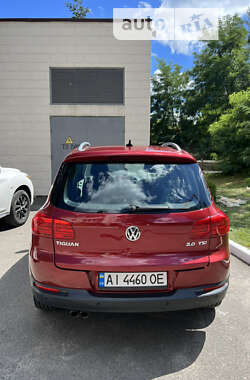 Внедорожник / Кроссовер Volkswagen Tiguan 2012 в Киеве