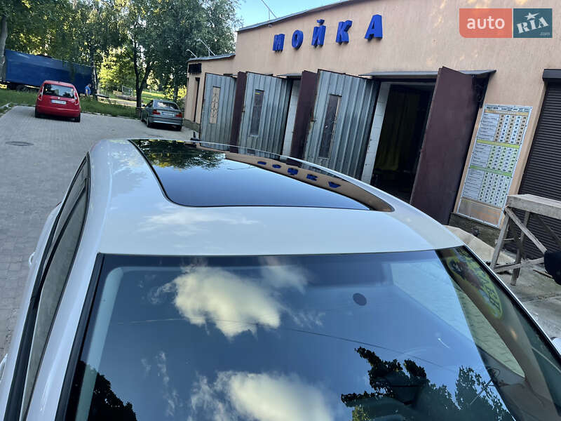 Внедорожник / Кроссовер Volkswagen Tiguan 2013 в Харькове