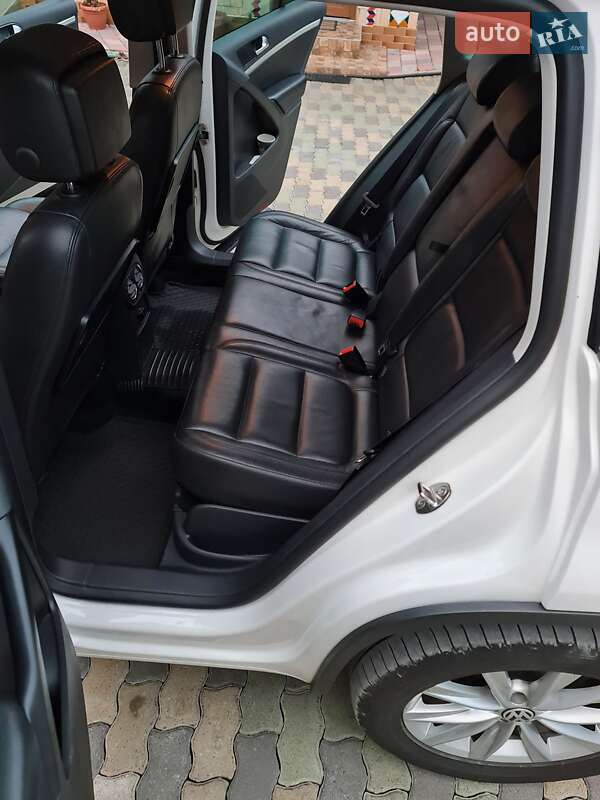 Внедорожник / Кроссовер Volkswagen Tiguan 2013 в Тернополе