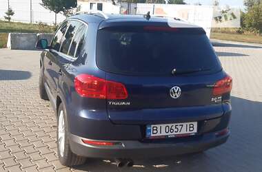 Внедорожник / Кроссовер Volkswagen Tiguan 2014 в Лубнах