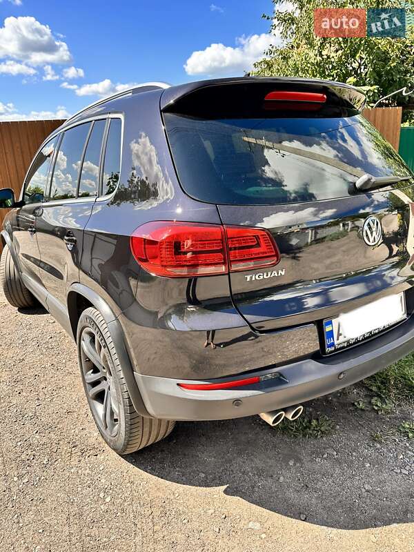 Позашляховик / Кросовер Volkswagen Tiguan 2016 в Білій Церкві