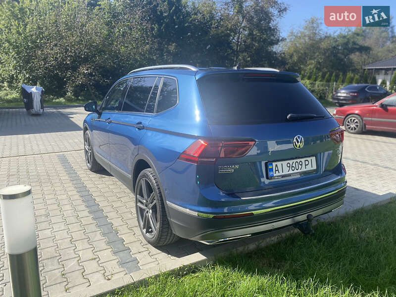 Внедорожник / Кроссовер Volkswagen Tiguan 2018 в Львове