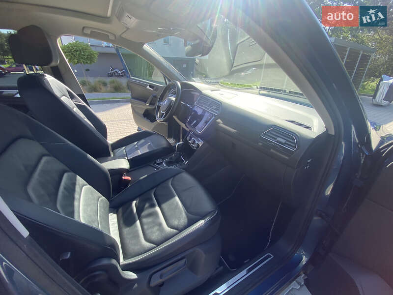 Внедорожник / Кроссовер Volkswagen Tiguan 2018 в Львове