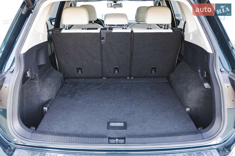 Внедорожник / Кроссовер Volkswagen Tiguan 2019 в Луцке