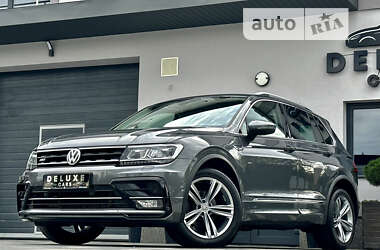 Позашляховик / Кросовер Volkswagen Tiguan 2019 в Львові