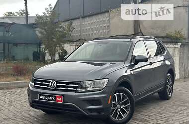 Внедорожник / Кроссовер Volkswagen Tiguan 2021 в Киеве