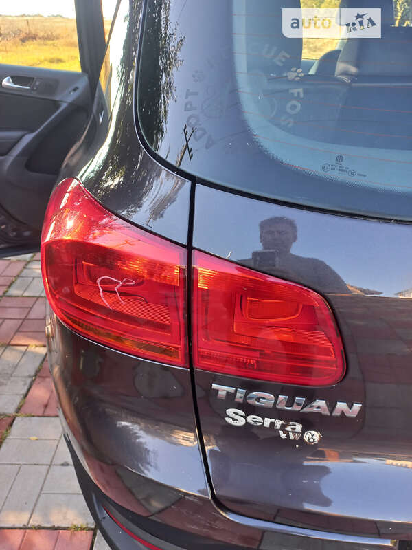 Внедорожник / Кроссовер Volkswagen Tiguan 2015 в Богуславе
