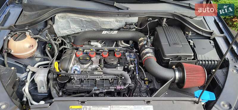 Внедорожник / Кроссовер Volkswagen Tiguan 2015 в Черкассах