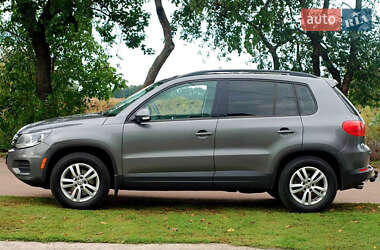 Позашляховик / Кросовер Volkswagen Tiguan 2013 в 