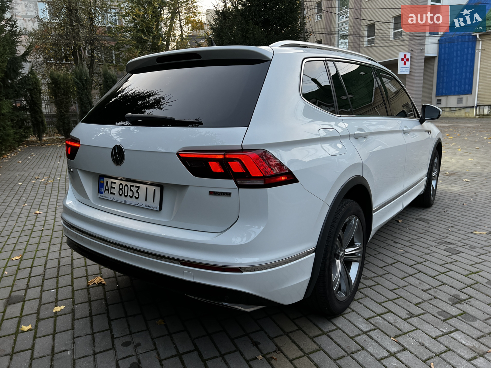 2018 Volkswagen Tiguan - мініатюра 31