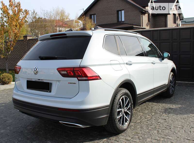 Внедорожник / Кроссовер Volkswagen Tiguan 2018 в Сумах фото 4 Внедорожник / Кроссовер Volkswagen Tiguan 2018 в Сумах