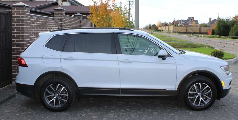 Внедорожник / Кроссовер Volkswagen Tiguan 2018 в Сумах фото 31 Внедорожник / Кроссовер Volkswagen Tiguan 2018 в Сумах