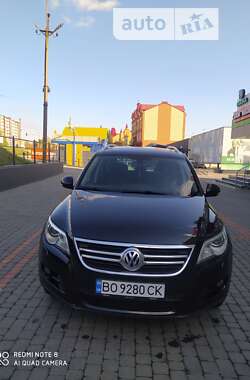 Позашляховик / Кросовер Volkswagen Tiguan 2011 в Тернополі