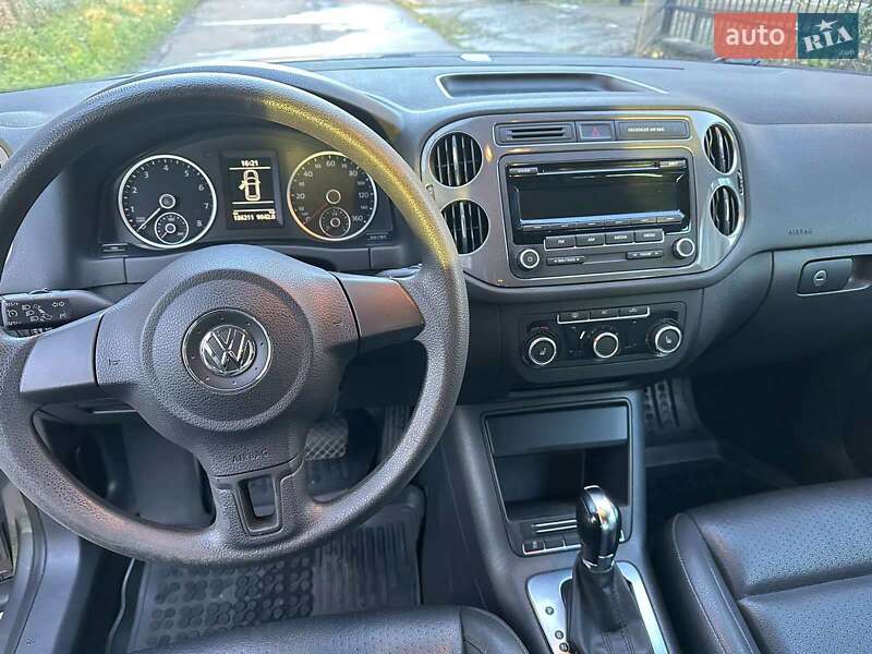 Внедорожник / Кроссовер Volkswagen Tiguan 2012 в Ивано-Франковске