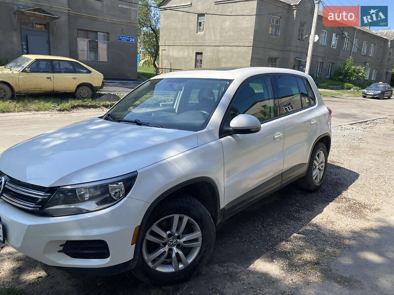 Внедорожник / Кроссовер Volkswagen Tiguan 2013 в Харькове