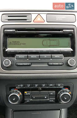 Внедорожник / Кроссовер Volkswagen Tiguan 2010 в 