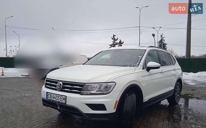 Внедорожник / Кроссовер Volkswagen Tiguan 2018 в Киеве