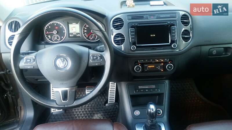 Внедорожник / Кроссовер Volkswagen Tiguan 2012 в Кривом Роге