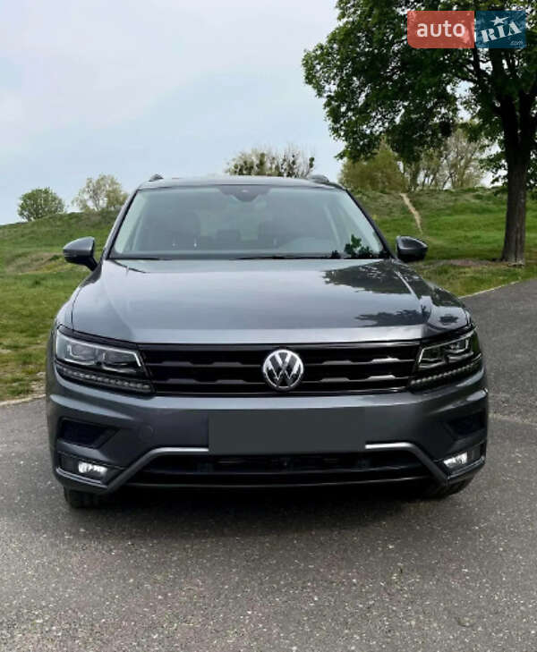 Внедорожник / Кроссовер Volkswagen Tiguan 2019 в Тернополе