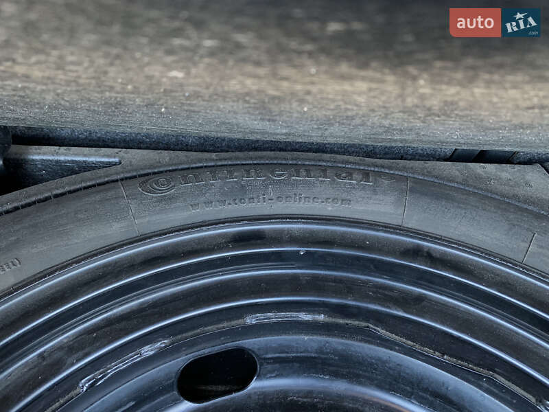 Внедорожник / Кроссовер Volkswagen Tiguan 2008 в Сосновке