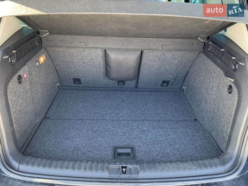 Внедорожник / Кроссовер Volkswagen Tiguan 2008 в Сосновке